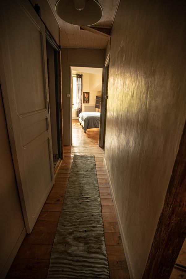 Le Refuge Ceretan, Grand Et Bel Appartement Mansarde En Plein Centre Buitenkant foto
