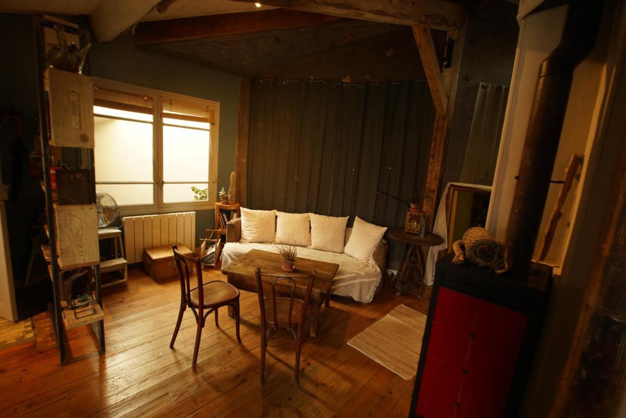 Le Refuge Ceretan, Grand Et Bel Appartement Mansarde En Plein Centre Buitenkant foto